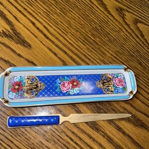 Vintage Neiman Marcus Floral Blue and Gold Decorative Tray Set